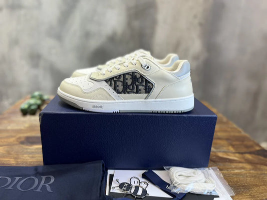 DIOR SNEAKER