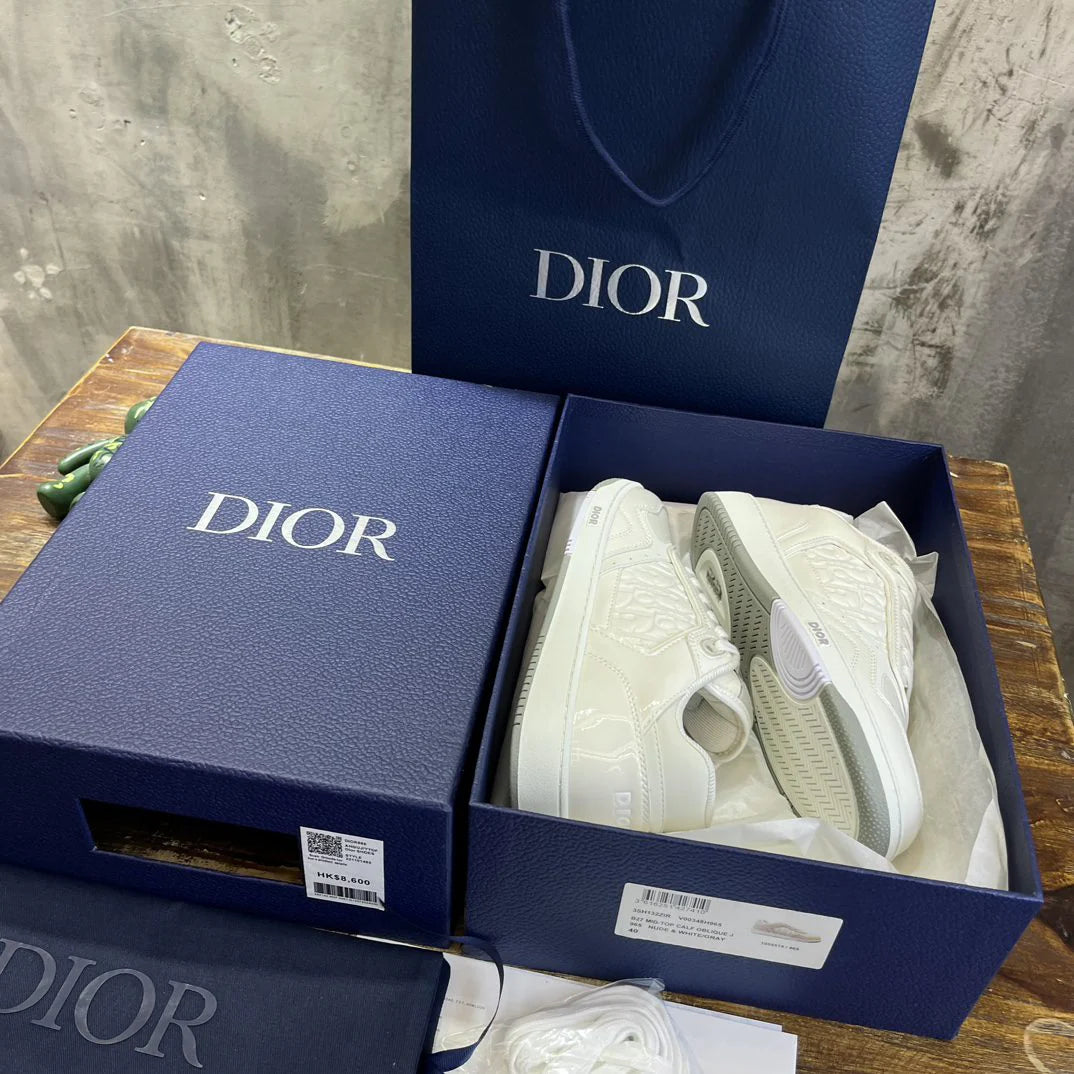 DIOR SNEAKER