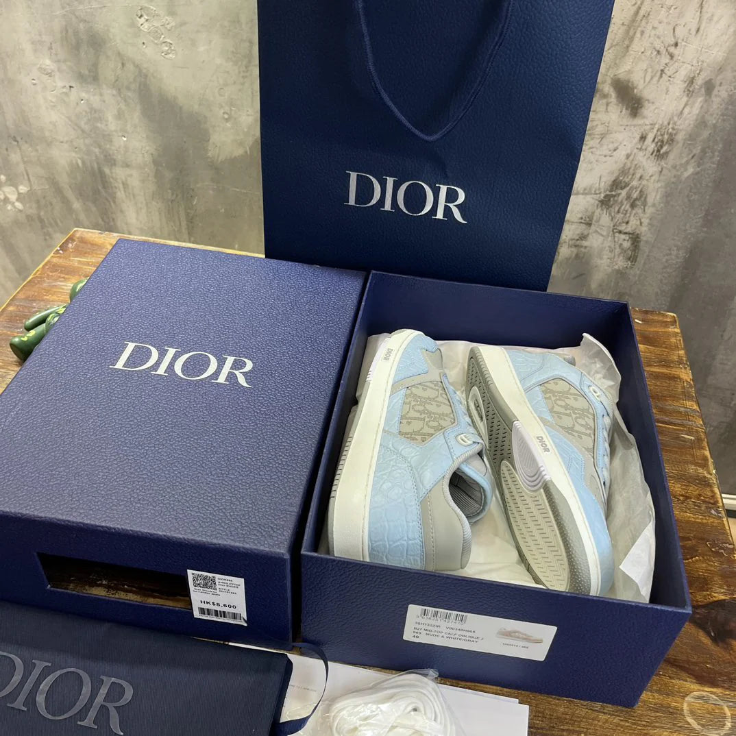 DIOR SNEAKER