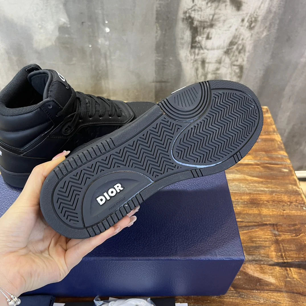 DIOR SNEAKER