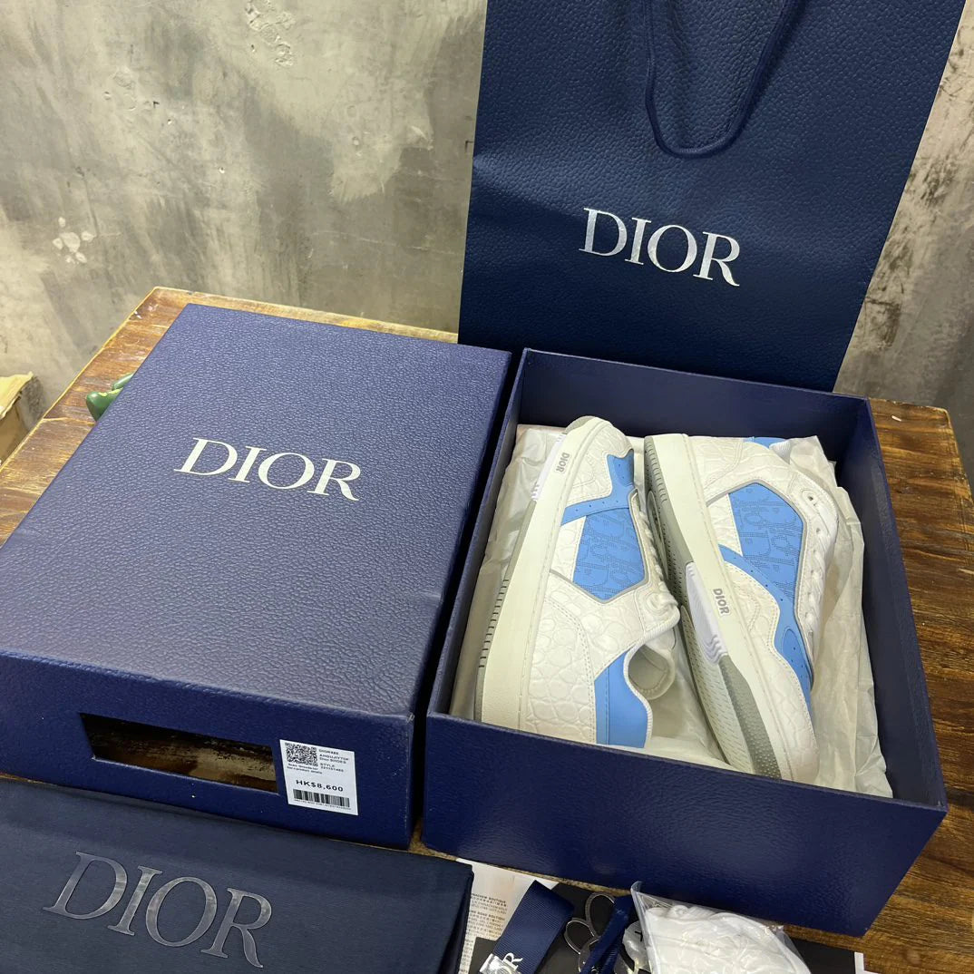 DIOR SNEAKER