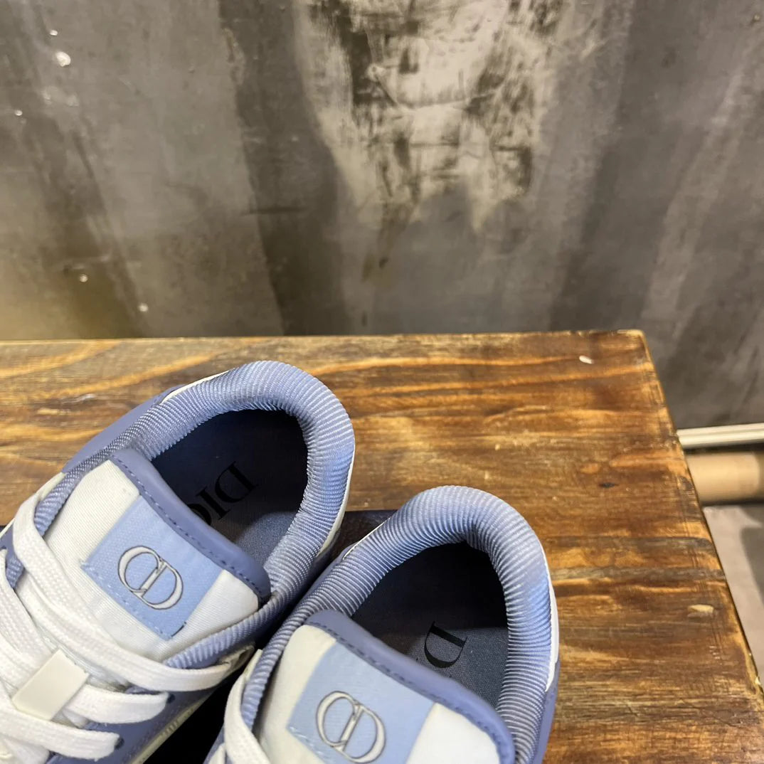 DIOR SNEAKER