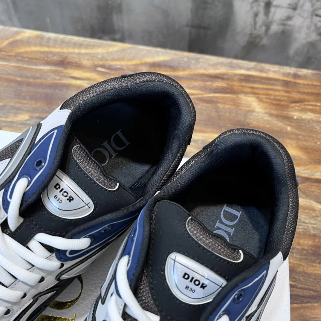 DIOR SNEAKER