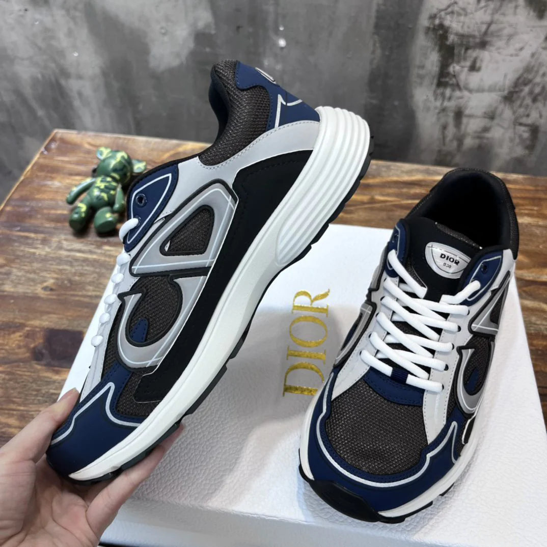 DIOR SNEAKER