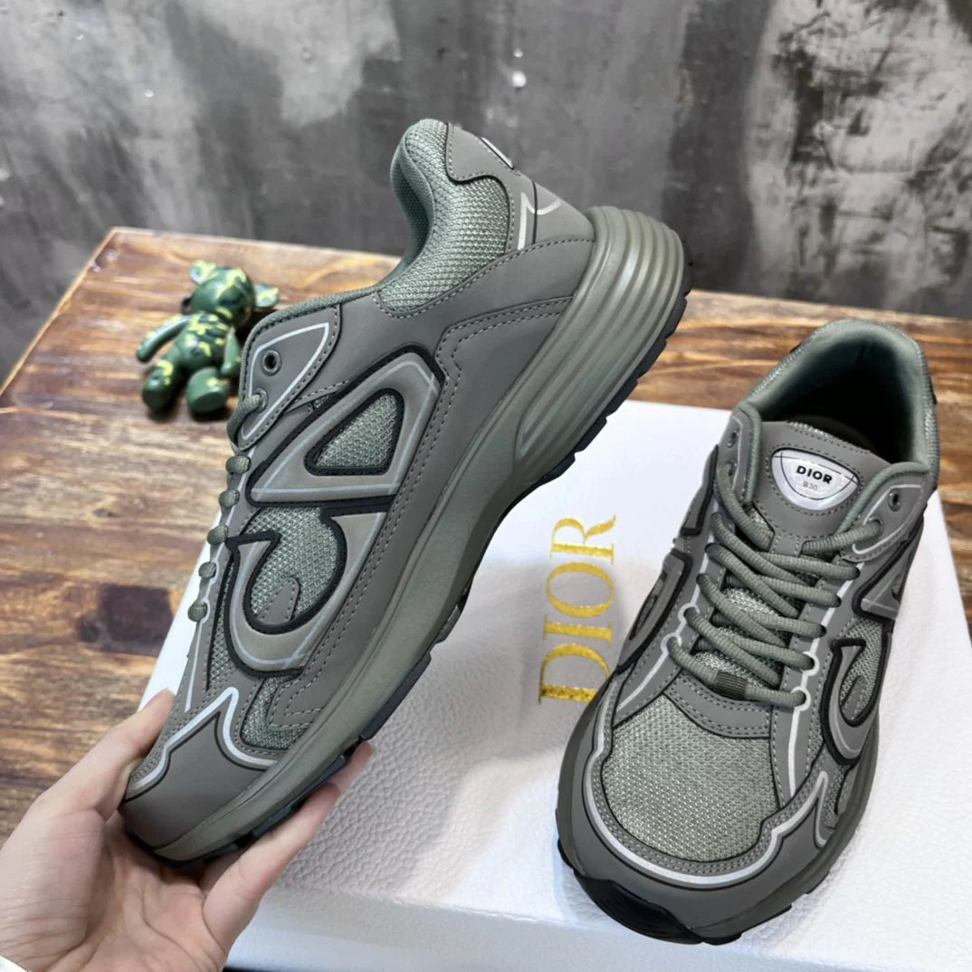 DIOR SNEAKER