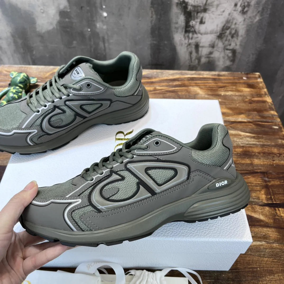 DIOR SNEAKER