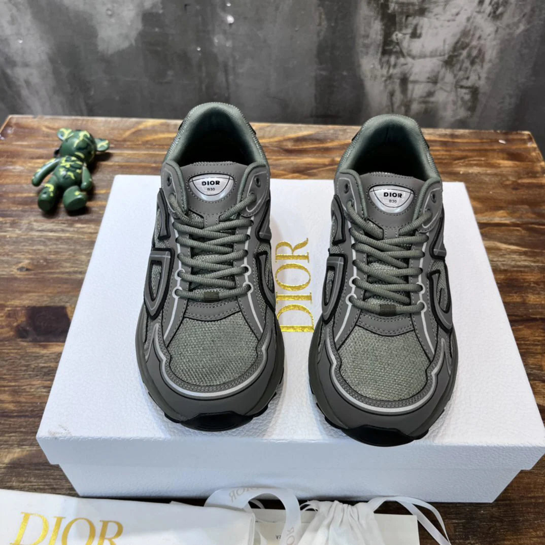 DIOR SNEAKER