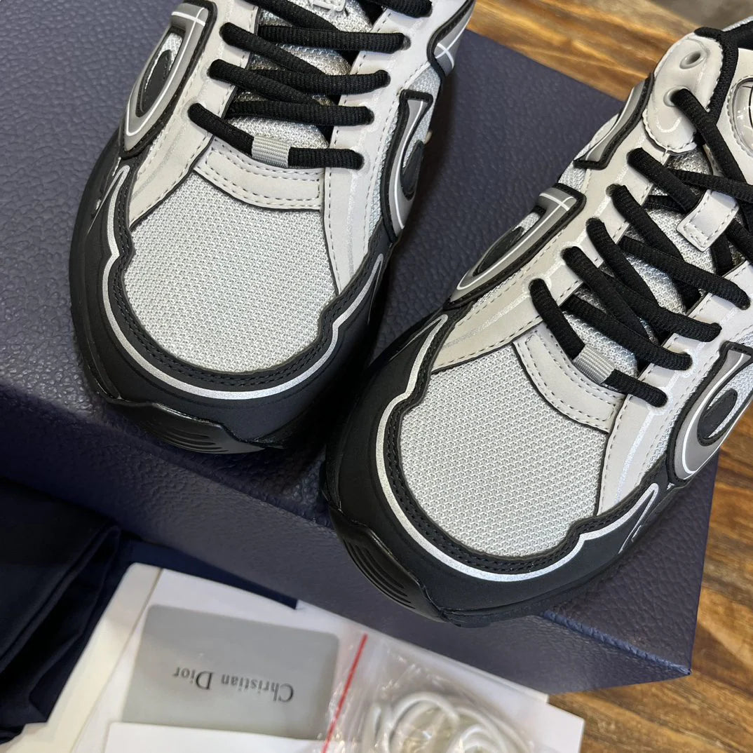 DIOR SNEAKER