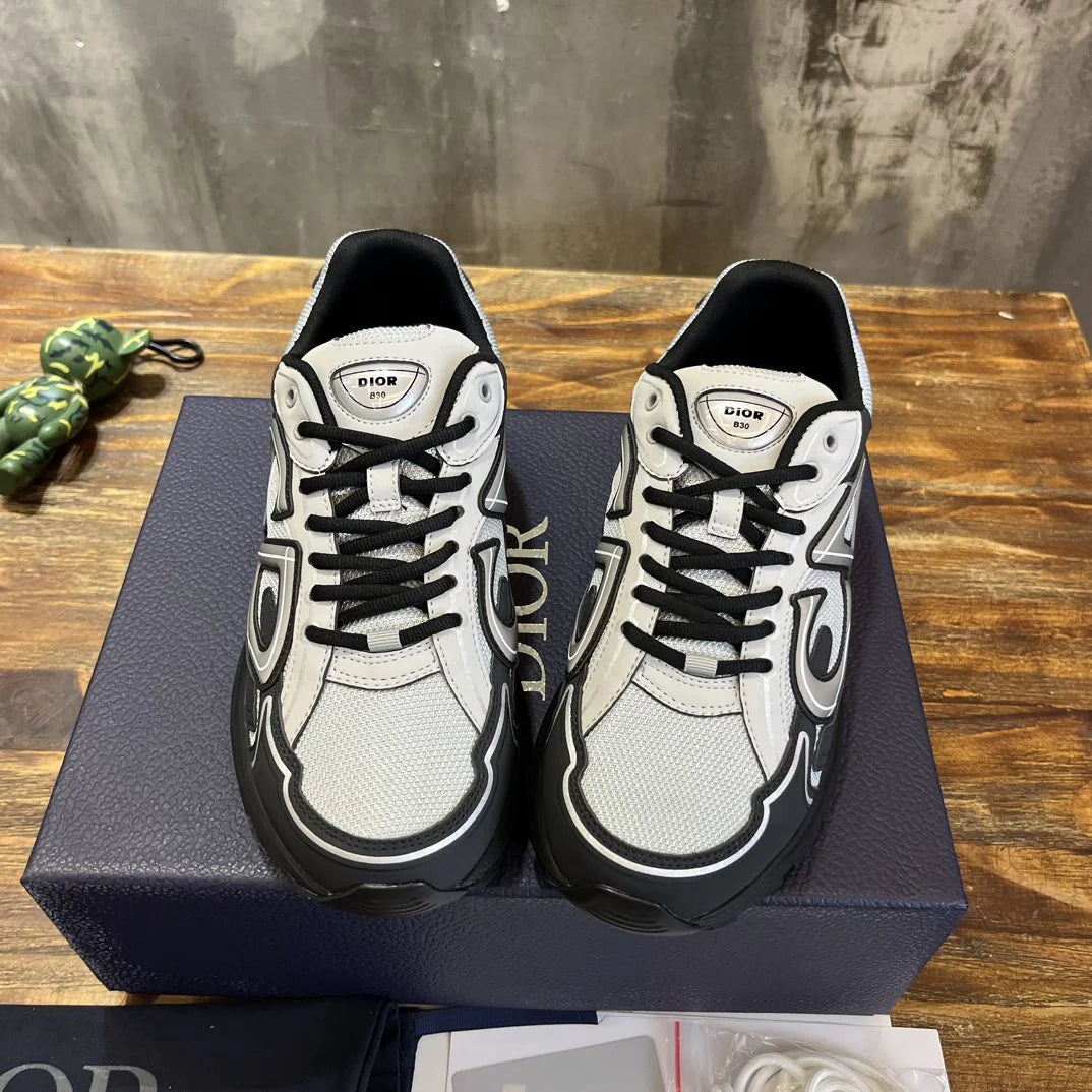DIOR SNEAKER