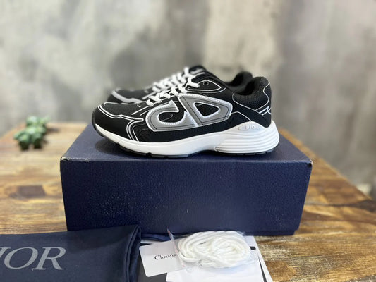 DIOR SNEAKER