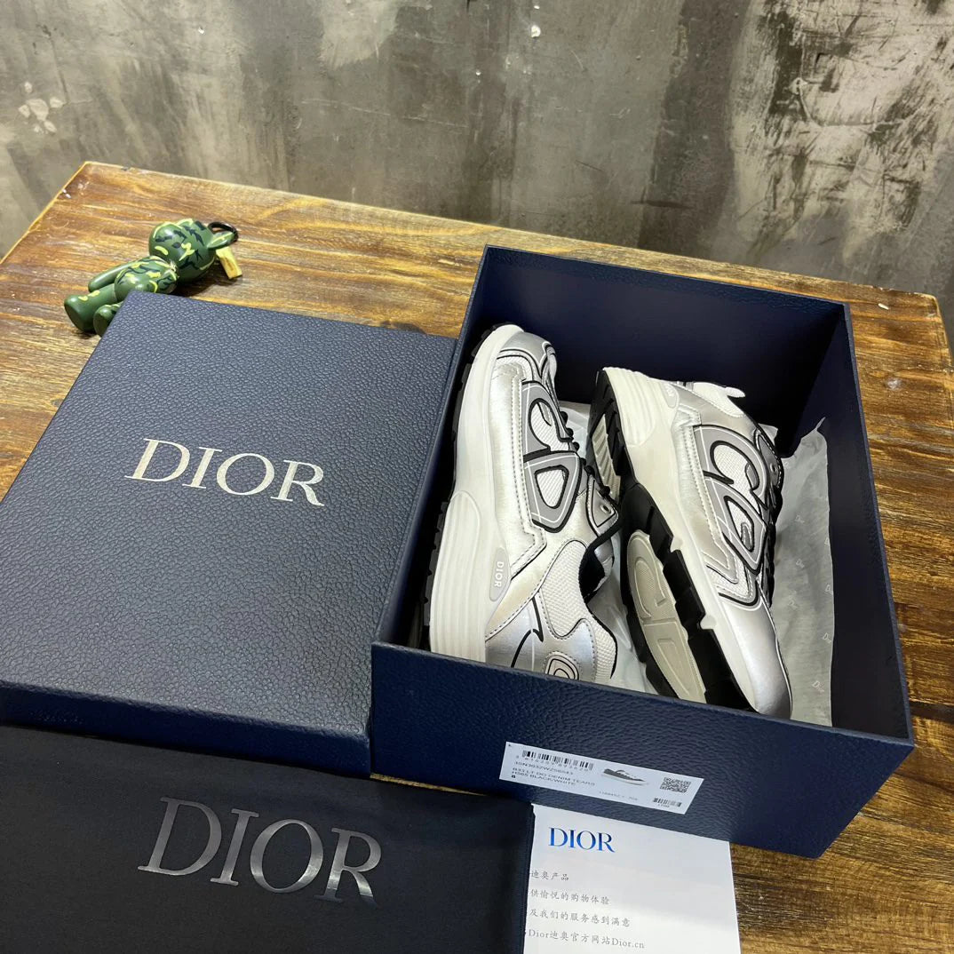 DIOR SNEAKER