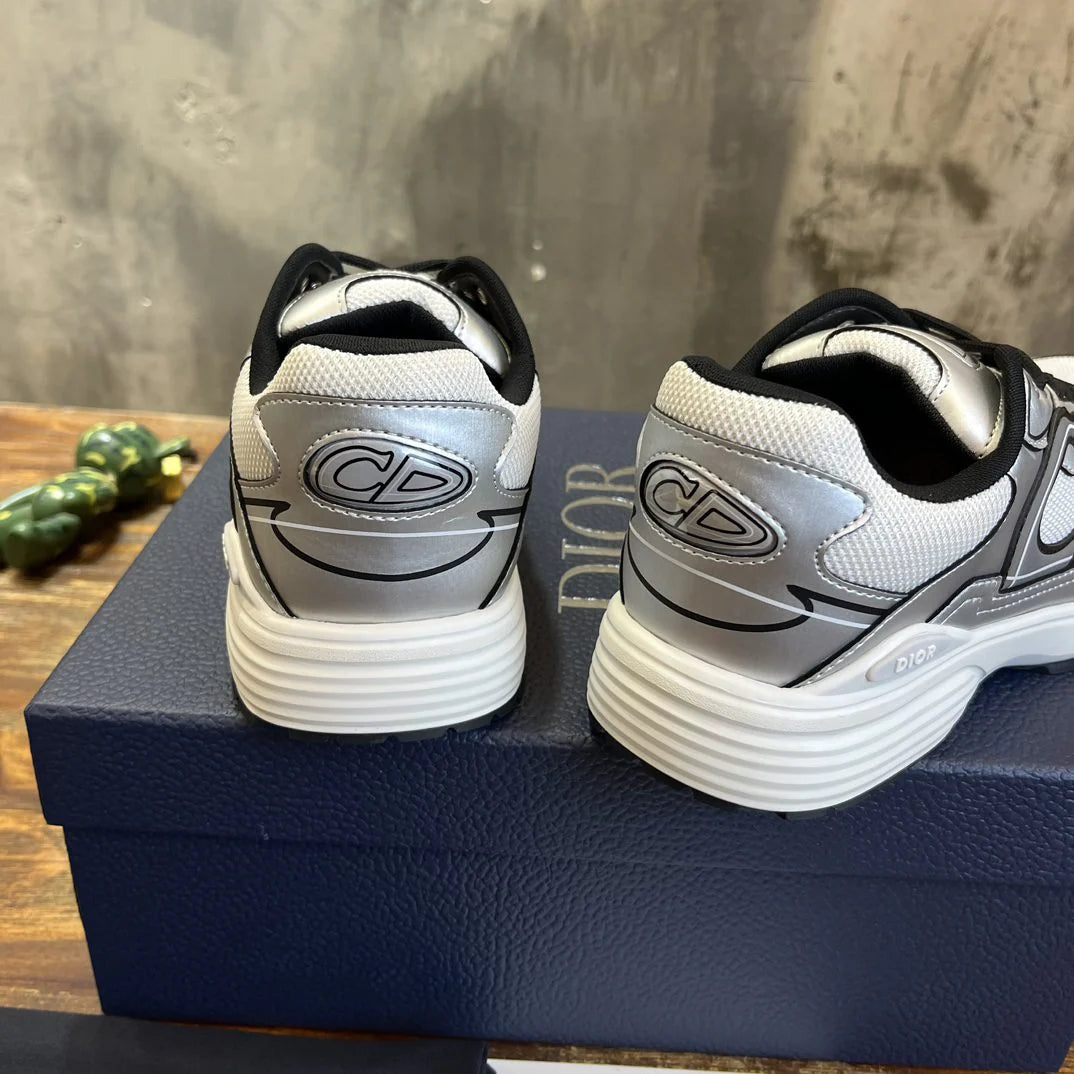 DIOR SNEAKER