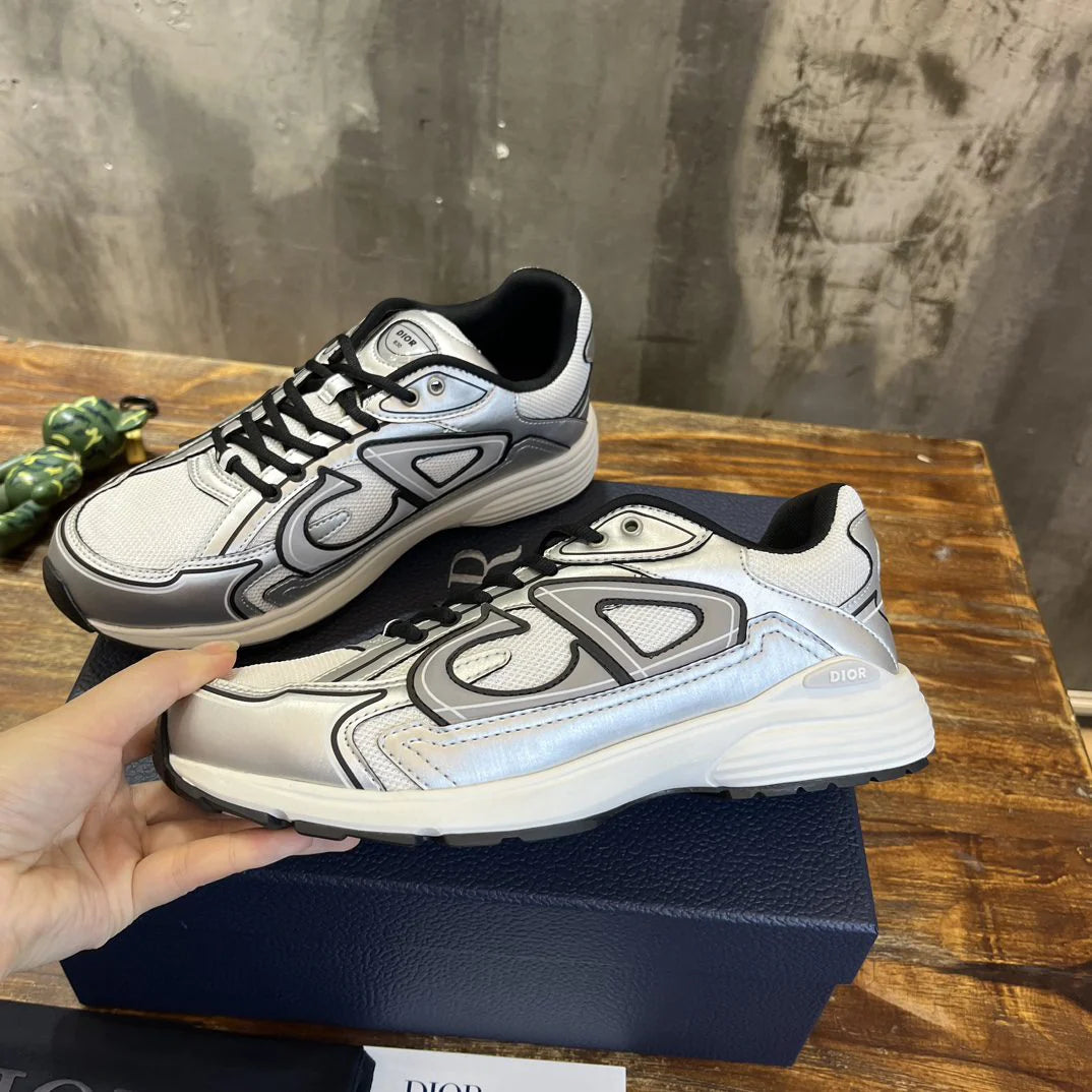 DIOR SNEAKER