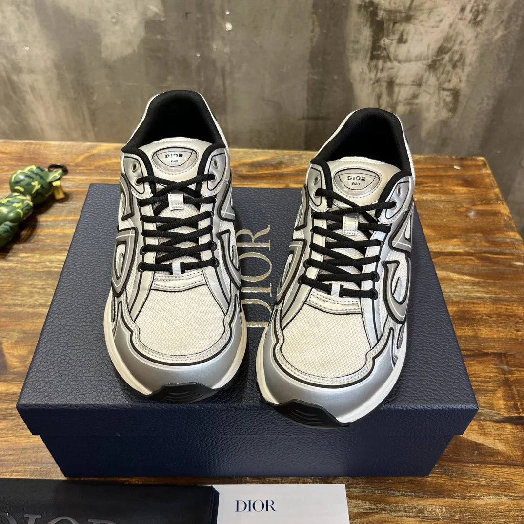 DIOR SNEAKER