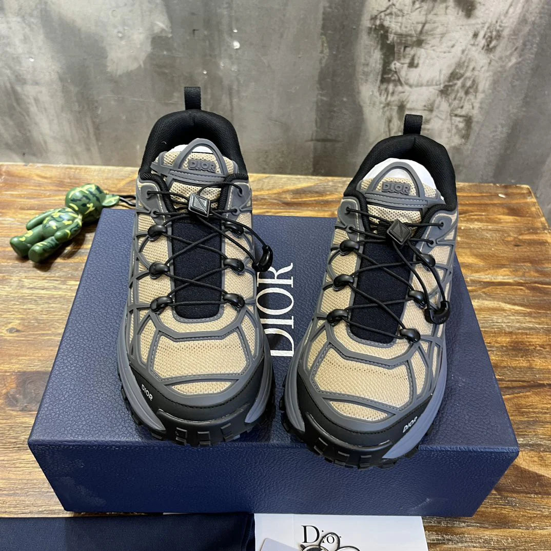 DIOR SNEAKER