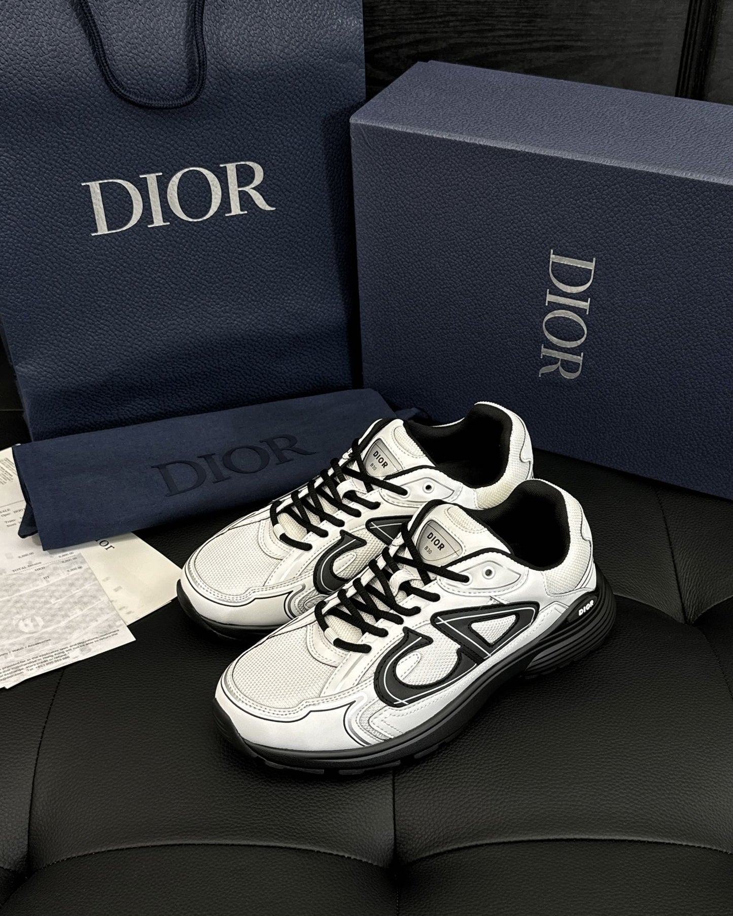DIOR SNEAKER
