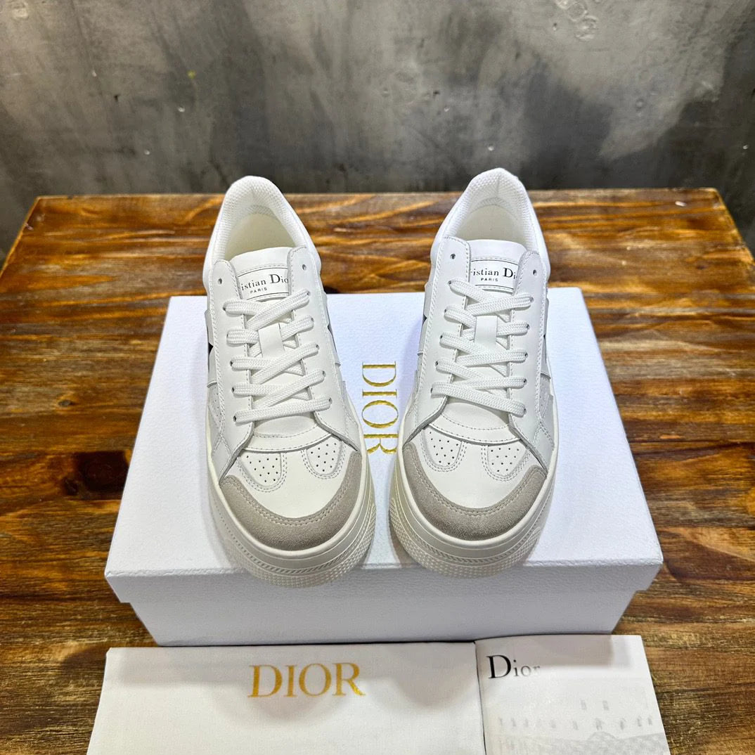 DIOR SNEAKER