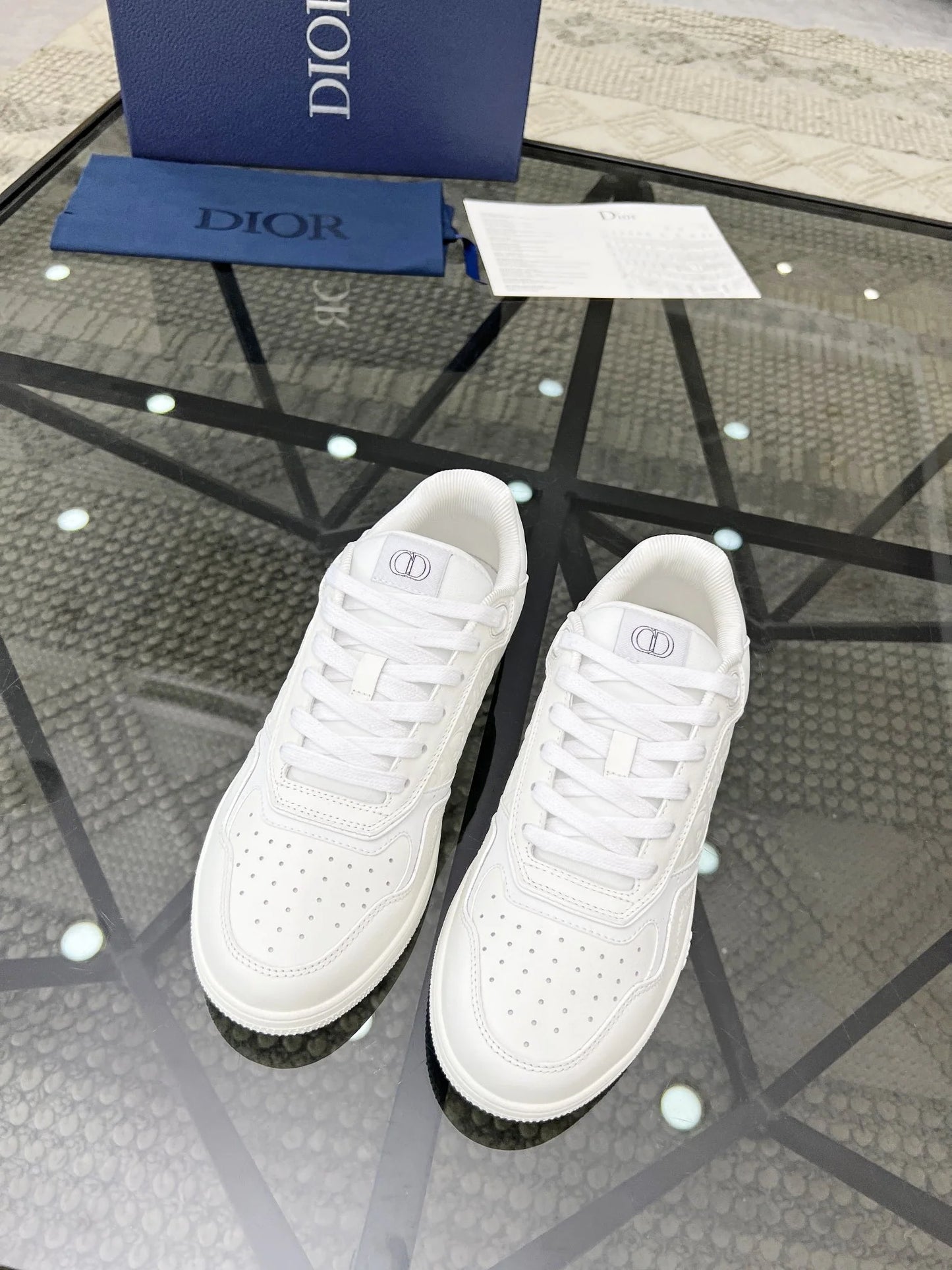 DIOR SNEAKER