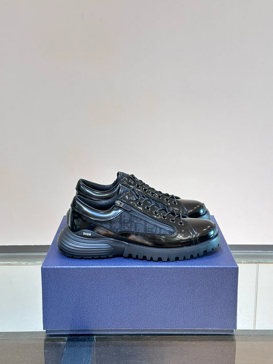 DIOR SNEAKER
