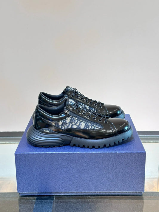 DIOR SNEAKER