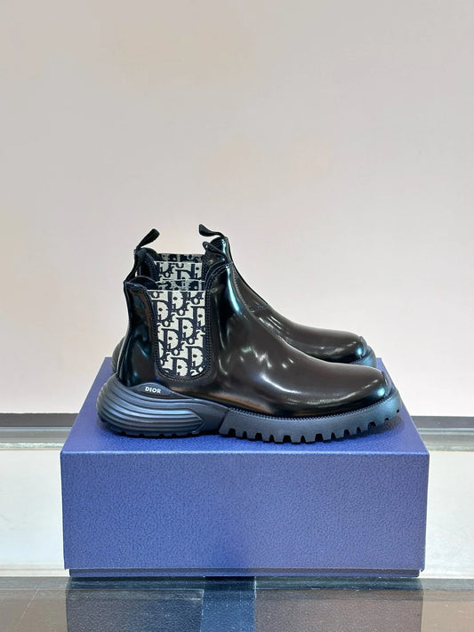 DIOR SNEAKER