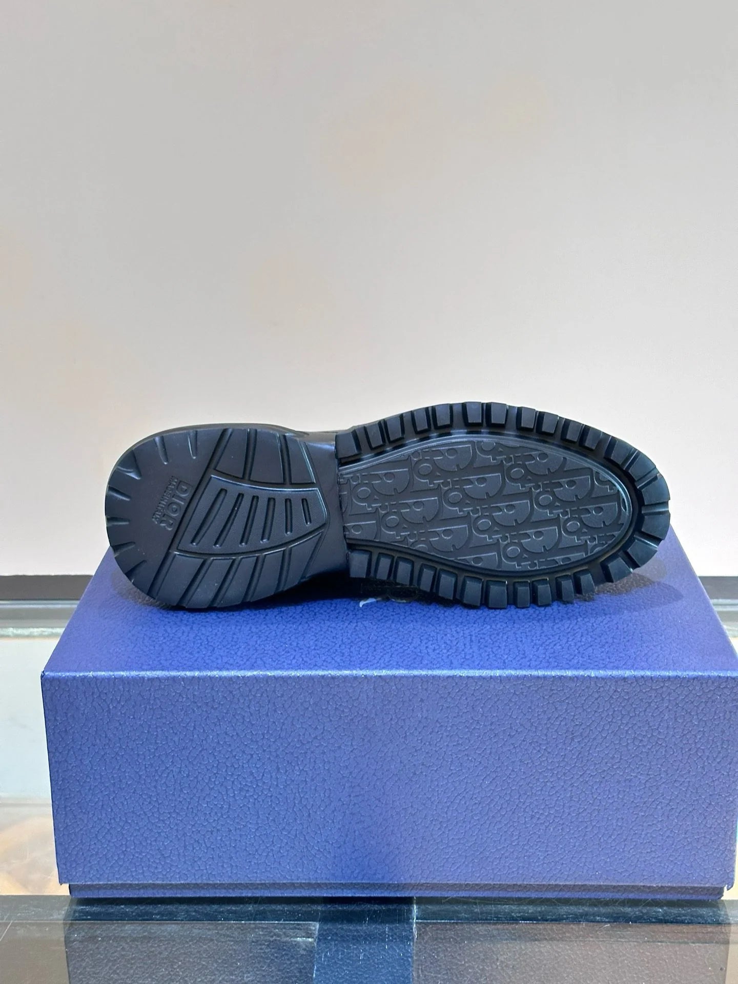 DIOR SNEAKER