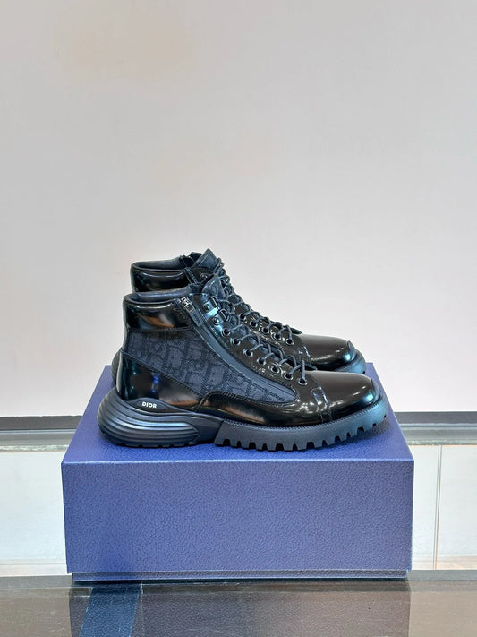 DIOR SNEAKER
