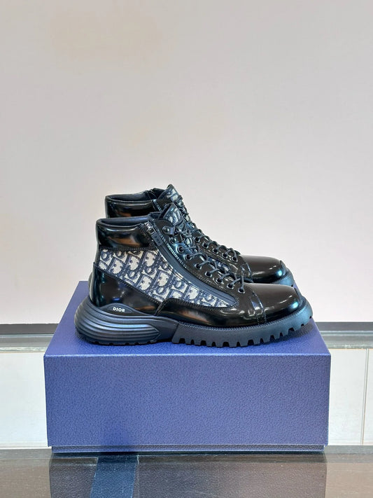 DIOR SNEAKER