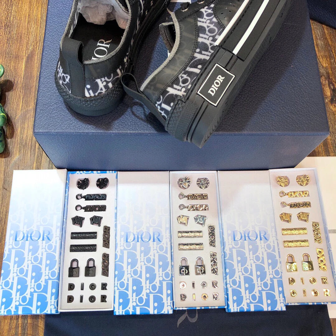 DIOR SNEAKER