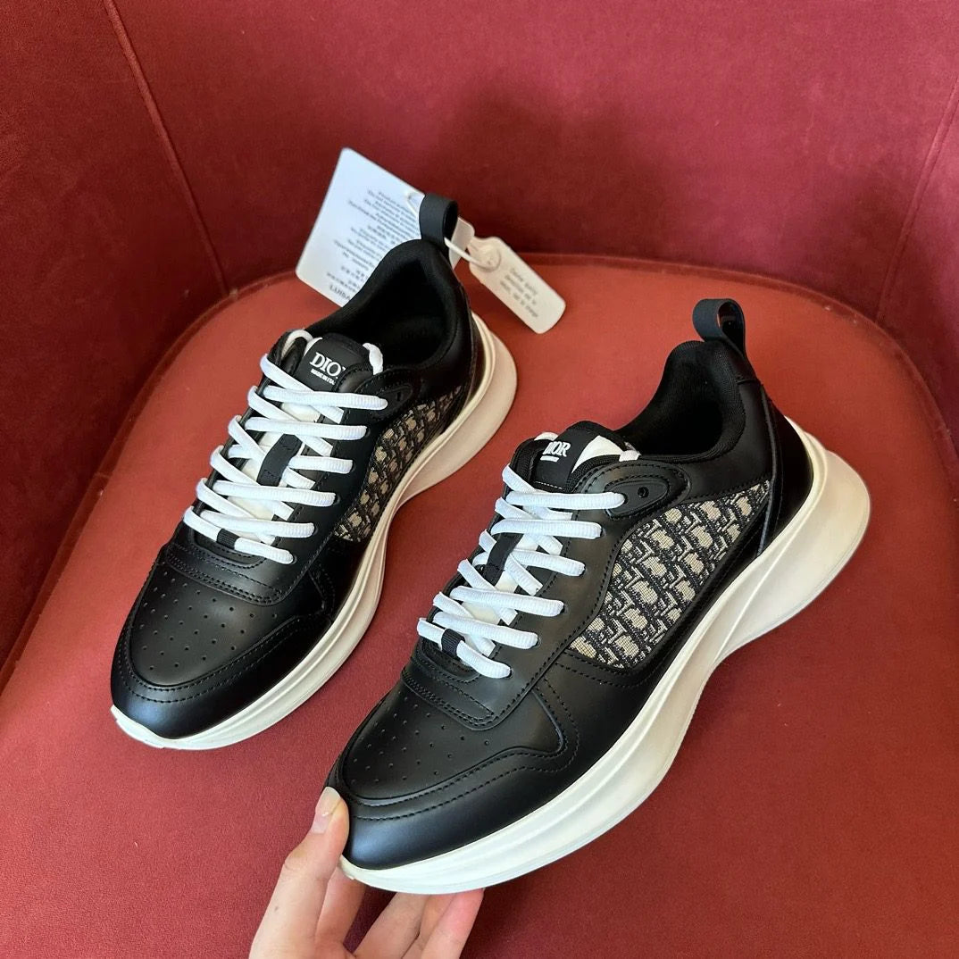 DIOR SNEAKER