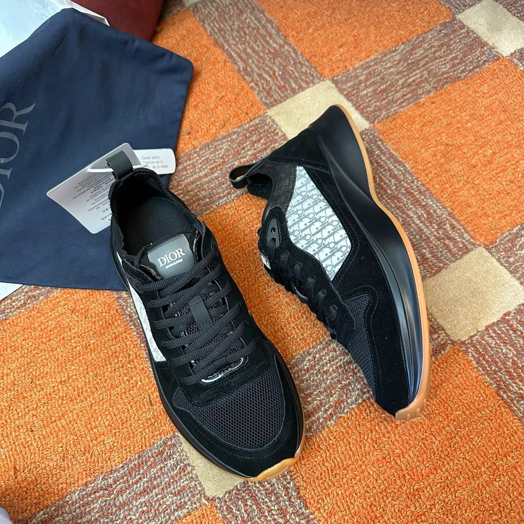 DIOR SNEAKER