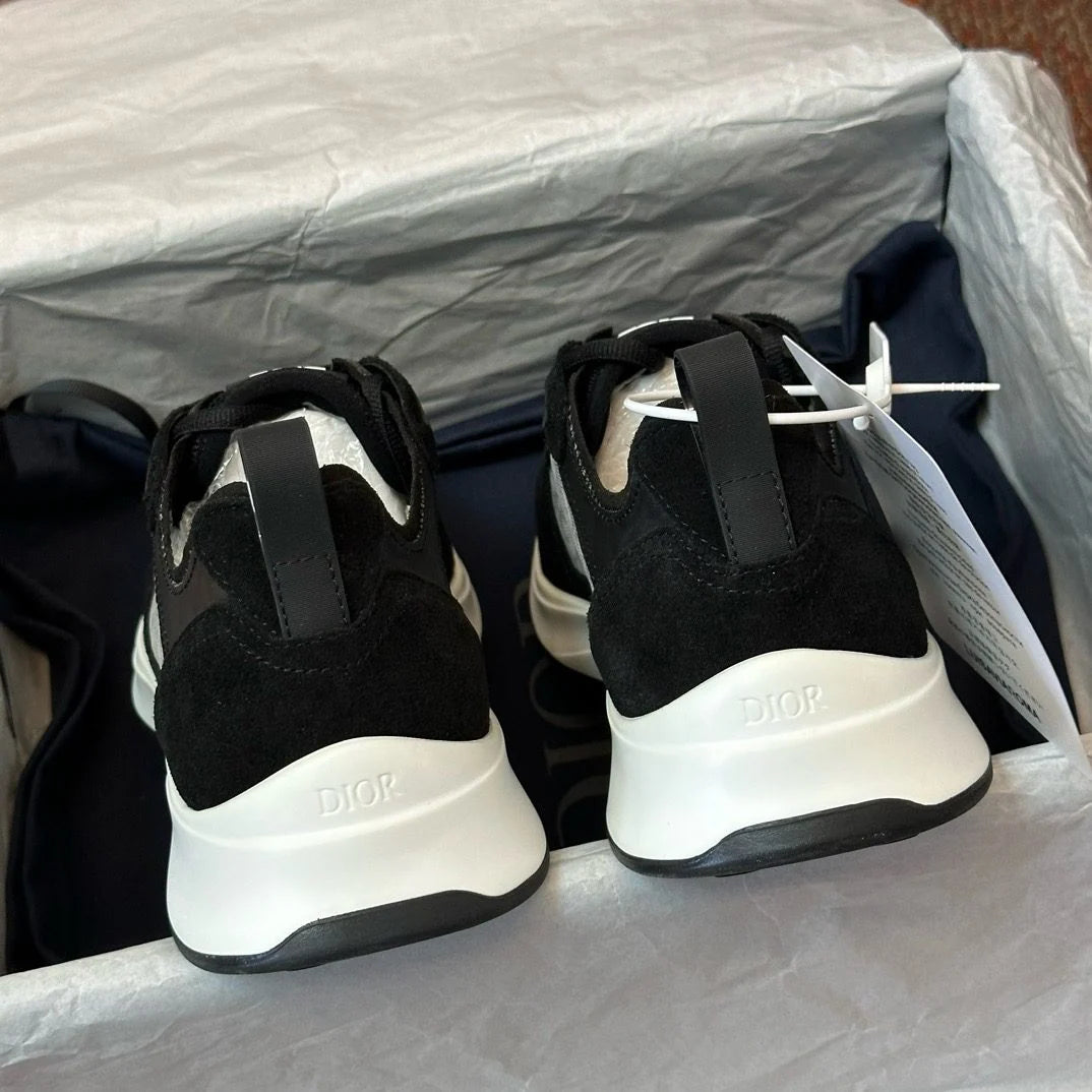 DIOR SNEAKER