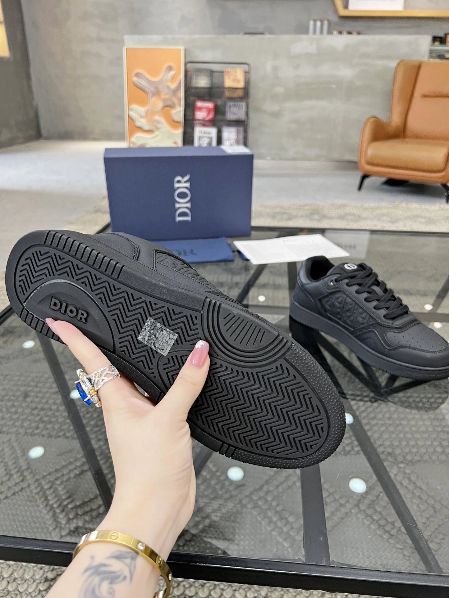 DIOR SNEAKER