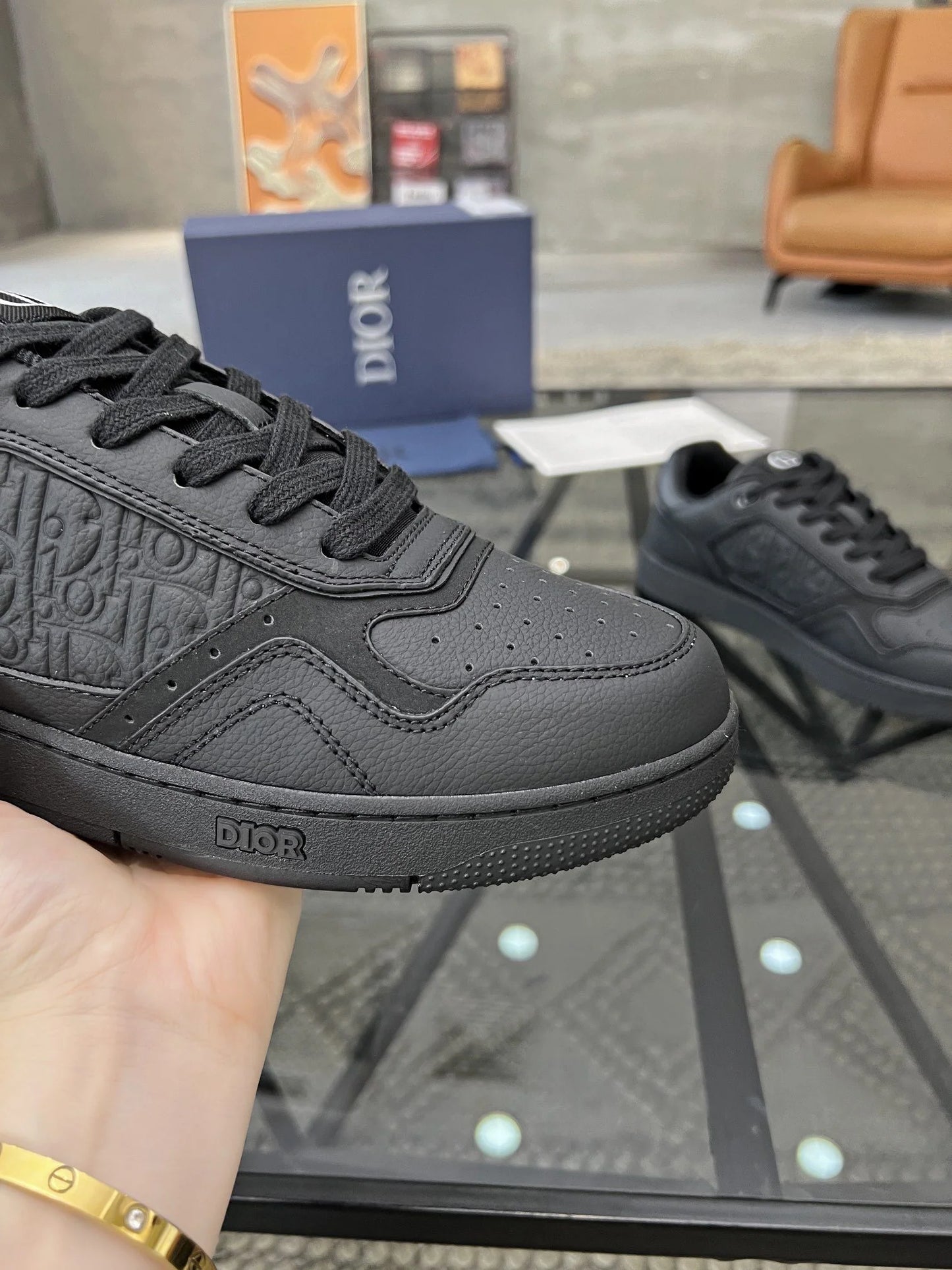 DIOR SNEAKER