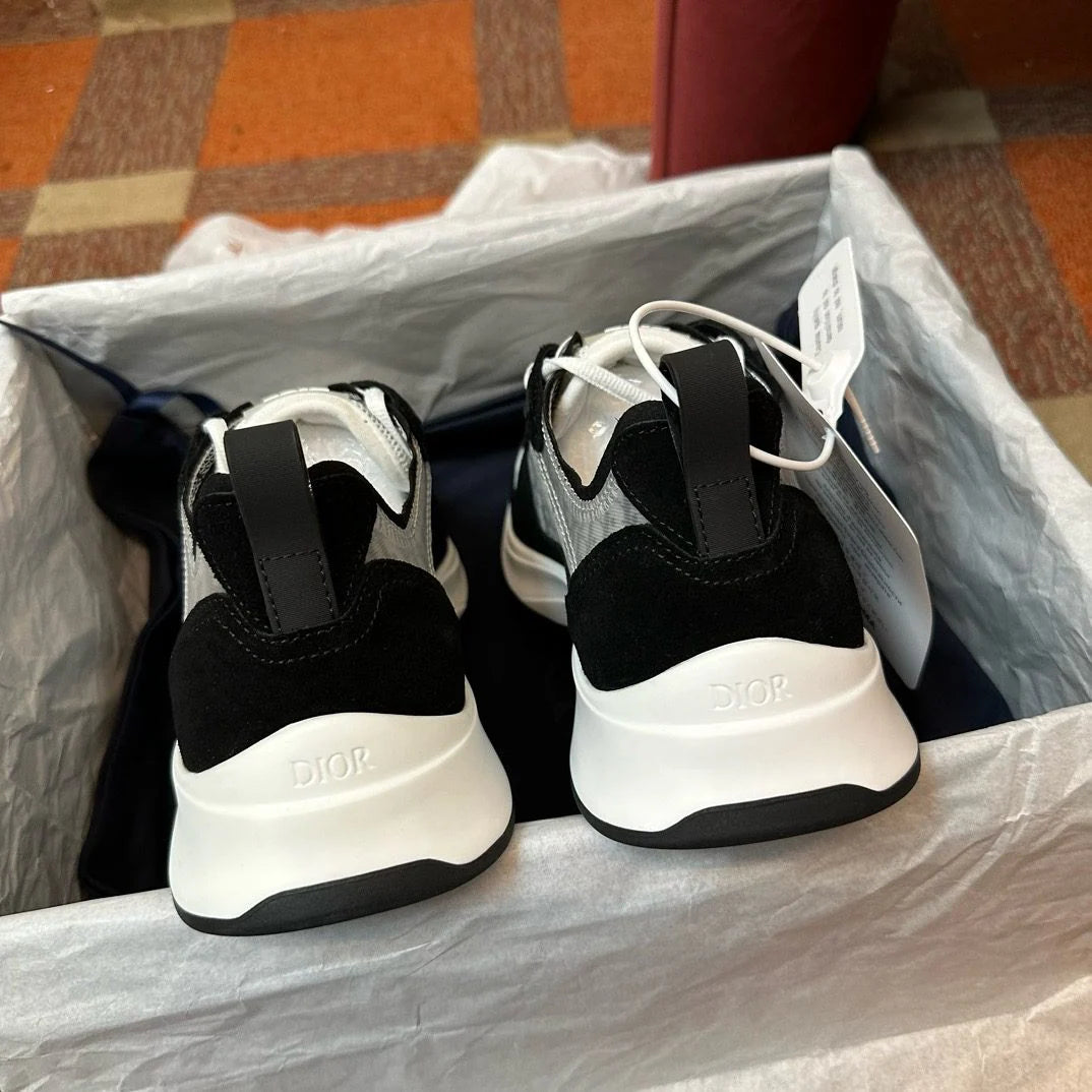DIOR SNEAKER