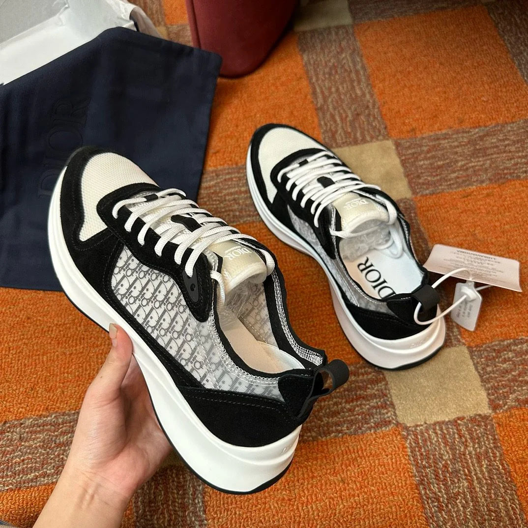 DIOR SNEAKER