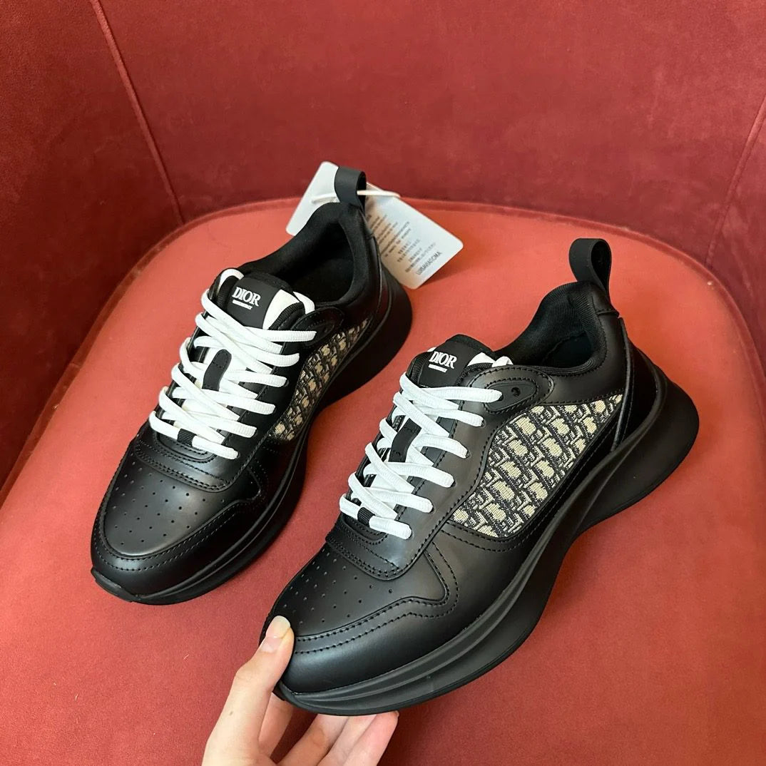 DIOR SNEAKER