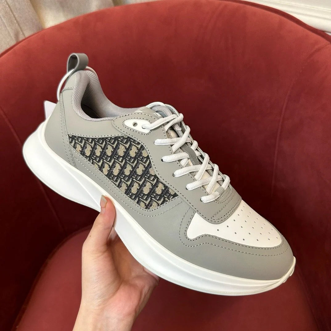 DIOR SNEAKER