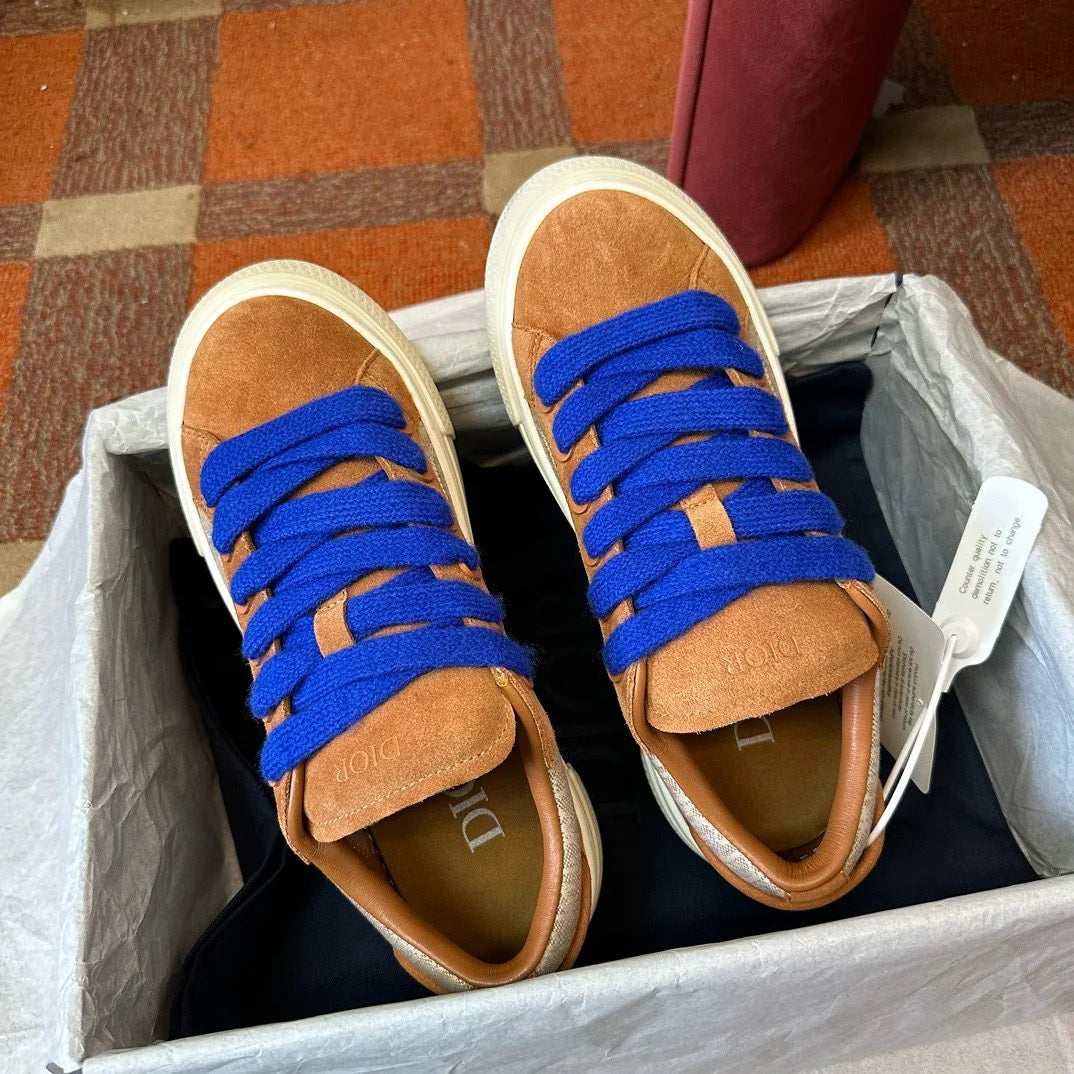 DIOR SNEAKER