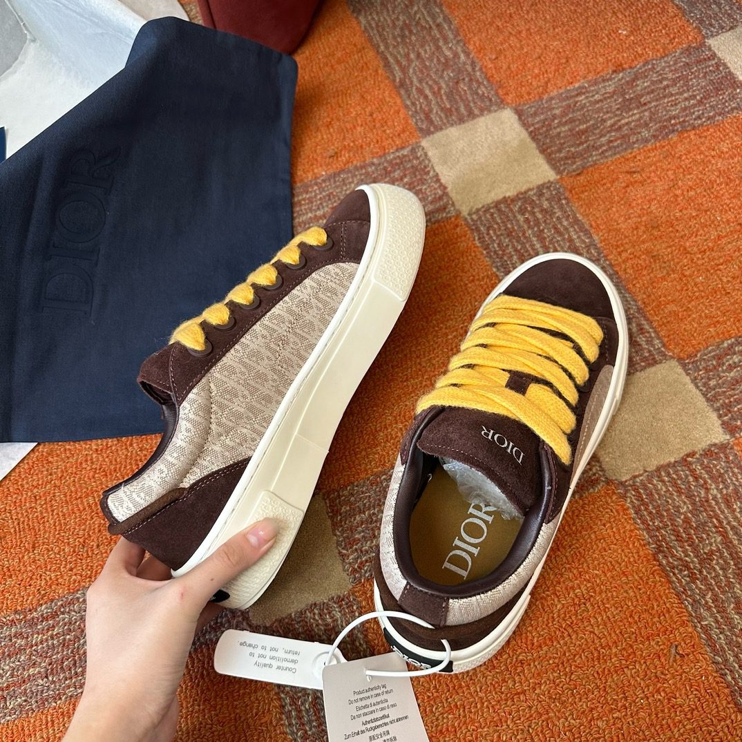 DIOR SNEAKER