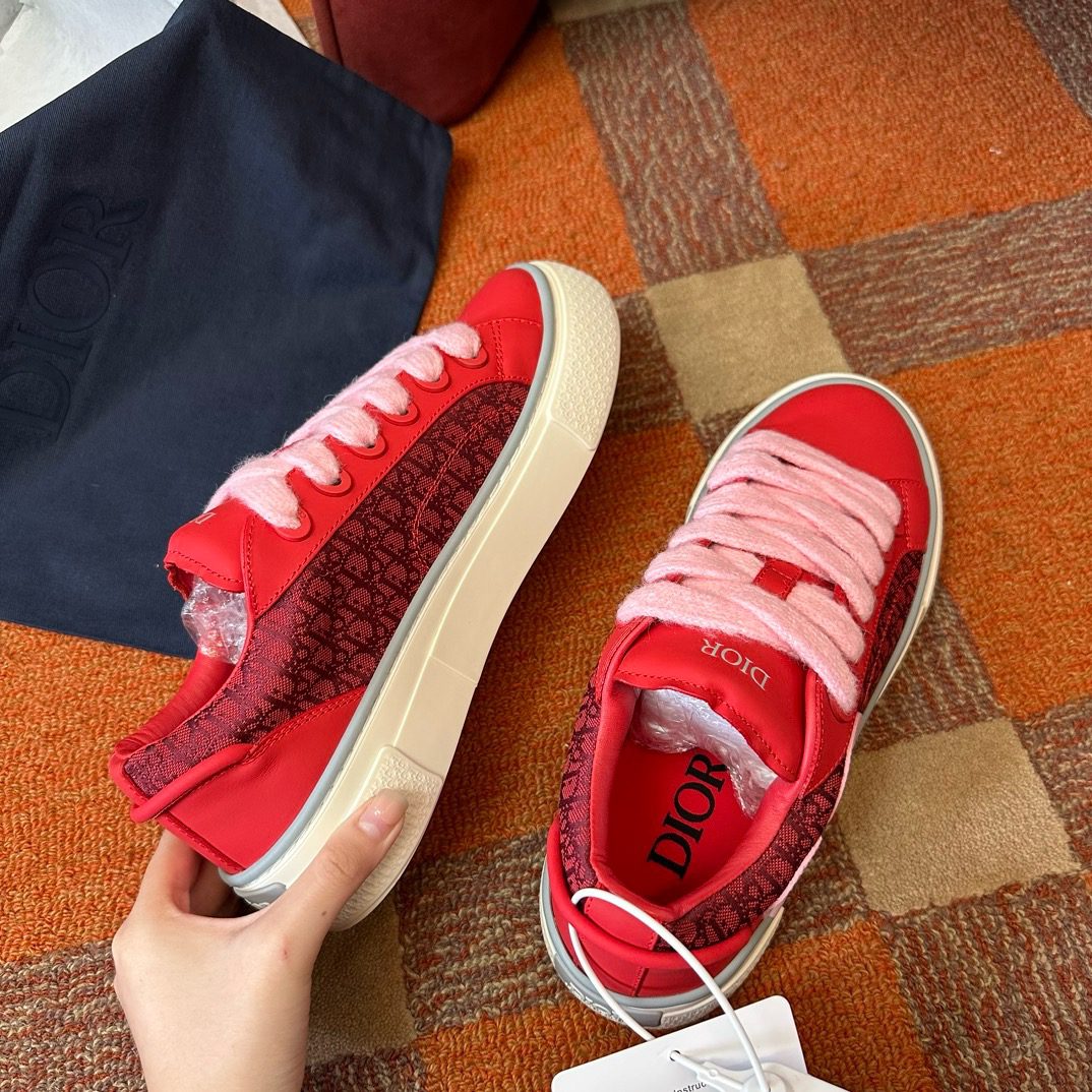 DIOR SNEAKER