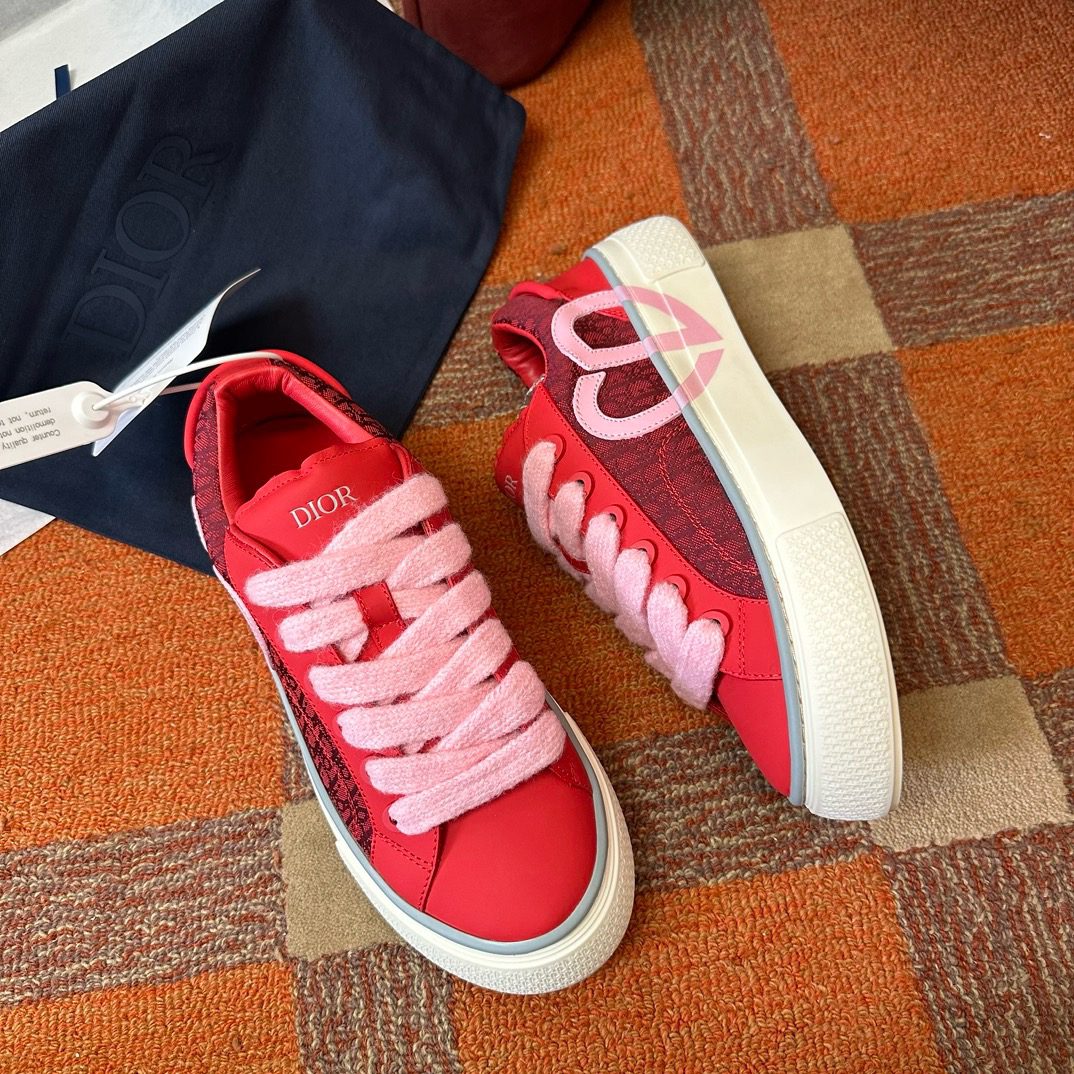 DIOR SNEAKER