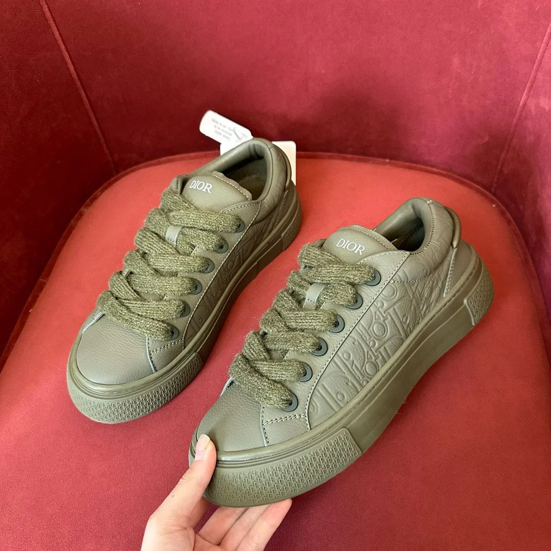 DIOR SNEAKER
