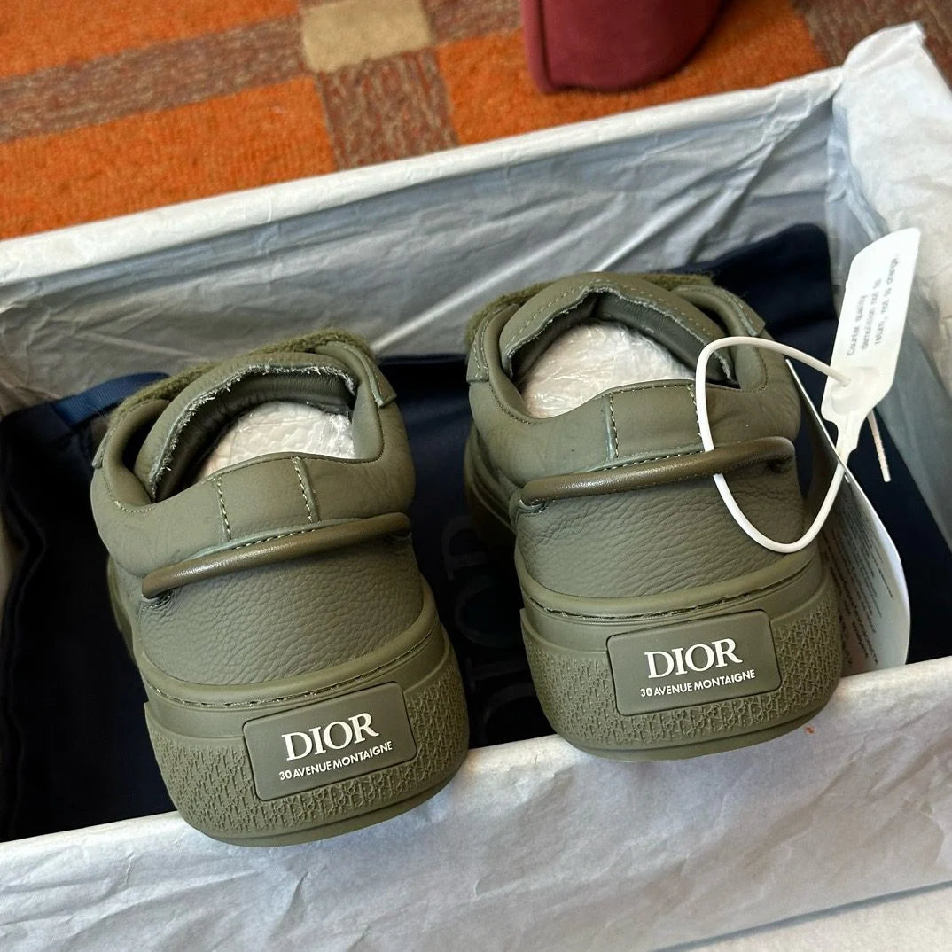 DIOR SNEAKER