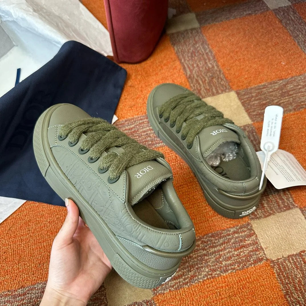 DIOR SNEAKER