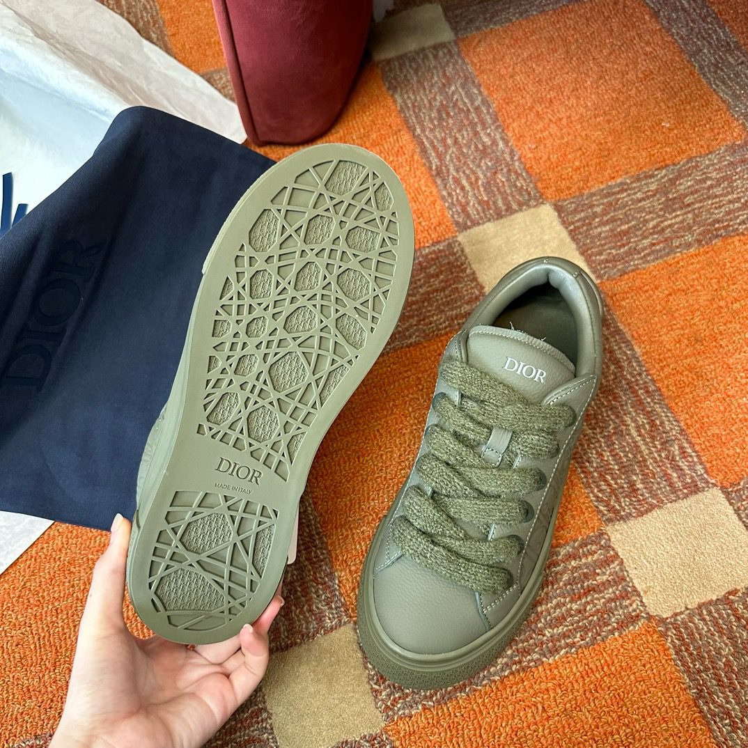 DIOR SNEAKER