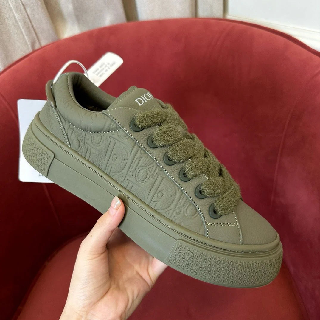 DIOR SNEAKER