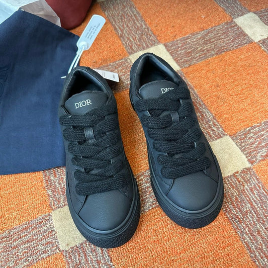 DIOR SNEAKER
