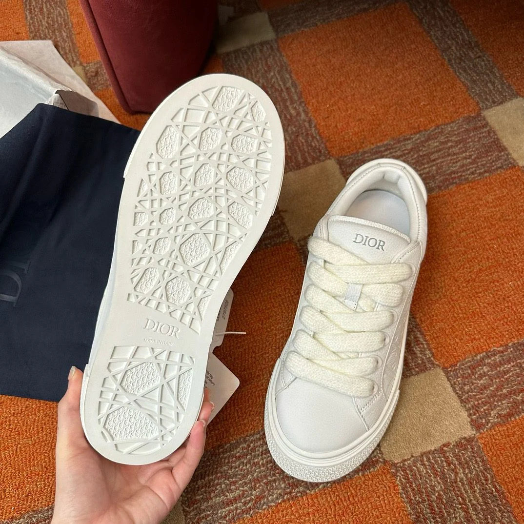 DIOR SNEAKER