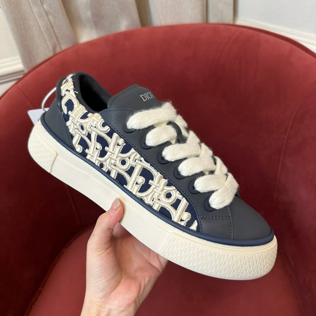 DIOR SNEAKER
